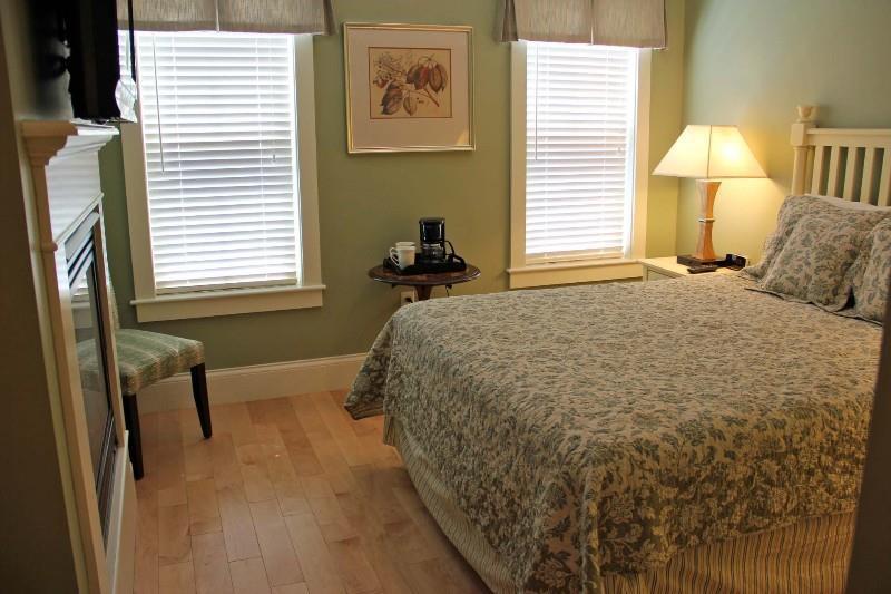 Atlantic House Inn York Room photo